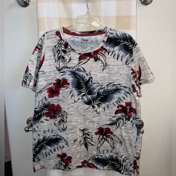 craft + flow Other - Craft + Flow Voyage Men’s Leaves & Floral T-Shirt, Short Sleeves EUC